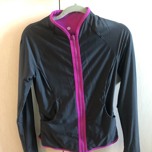 Reversible LuluLemon Jacket - Picture 4 of 5